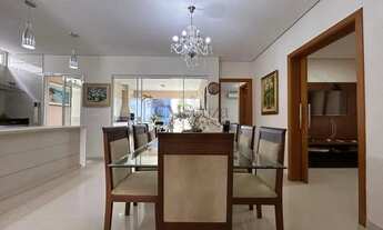 Imagem 7: Casa à venda em Londrina no Alphaville 2 , com 3 suítes, com 196,22m²