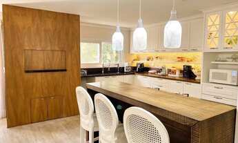 Imagem 7: Casa em Condominio Residencial em Canela/RS - 5 dormitórios sendo 3 suítes