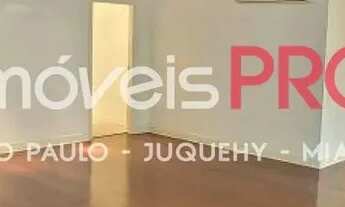 Imagem 3: Prodximo do parque, cercado por arvores de todos os lados