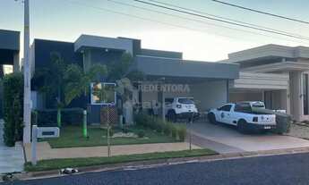 Imagem: Casa em condominio com 03 dormitórios