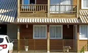 Imagem: Casa com 03 Dorm. Sendo 02 suítes na Vargem