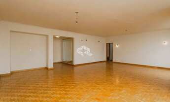 Imagem: Espaçoso apartamento de 207m2, 4 dormitórios