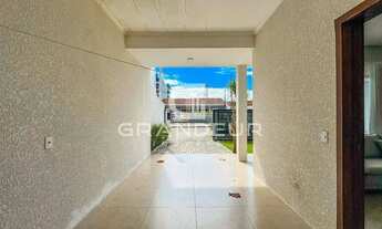 Imagem 6: Casa com piscina e jacuzzi à venda no Centro de Guaratuba