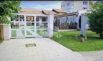 Imagem 2: Casa Maravilhosa no Centro de Tramandaí