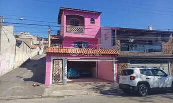 Imagem 2: Sobrado para Venda em Santo André, Jardim Santo Alberto, 4 dormitórios, 2 suítes, 4 banhei