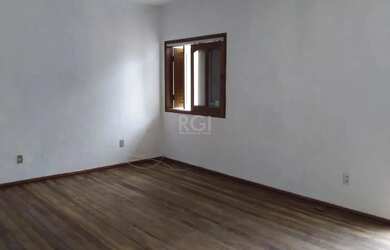 Imagem 3: Casa 3 dormitórios, sendo 1 suites, 2 vagas - Medianeira, Porto Alegre/RS