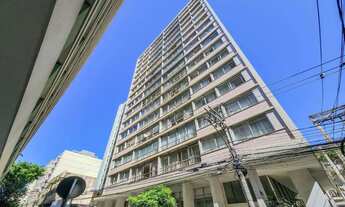 Imagem: Um 3 quartos com suíte clássico, com vista