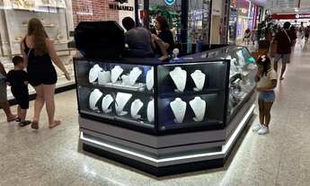 Imagem: Quiosque para joias em shopping