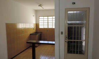 Imagem 3: Kitnet com 1 dormitório para alugar, 40 m² por R$ 600,00/mês - Vila Alves - Guaratinguetá