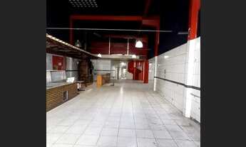 Imagem 2: Ponto comercial Pé direito duplo