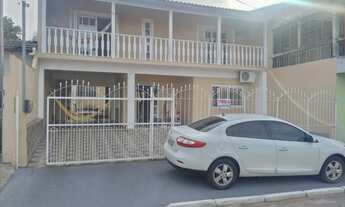 Imagem: Lindo sobrado amplo com sacada piscina e