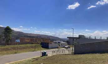 Imagem 6: Lote/Terreno para venda possui 525 metros quadrados