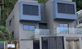 Imagem: CASA ASSOBRADADA - ITACORUBI - SC