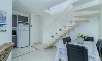 Imagem 6: Cobertura Duplex para venda possui 80 m2 com 2 quartos em Uberaba - Curitiba - PR