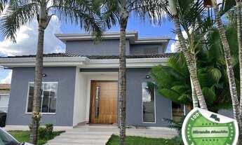 Imagem: Rua 8 com Lote de 1.080m²!!! Linda casa!!!