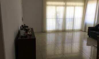 Imagem 4: Apartamento para venda tem 163 metros quadrados com 4 quartos