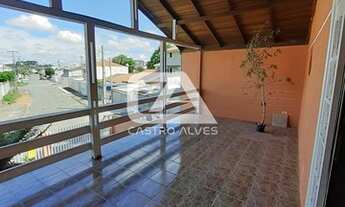 Imagem 2: Sobrado para Venda em Curitiba, Uberaba, 4 dormitórios, 1 suíte, 2 banheiros, 2 vagas