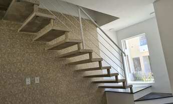 Imagem 2: Sobrado em condomínio