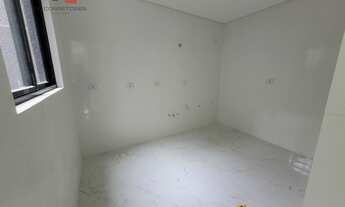 Imagem 7: Sobrado para Venda em Curitiba, Uberaba, 3 dormitórios, 1 suíte, 3 banheiros, 1 vaga