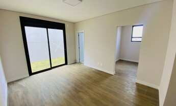 Imagem 3: Casa para venda tem 270 metros quadrados com 4 quartos