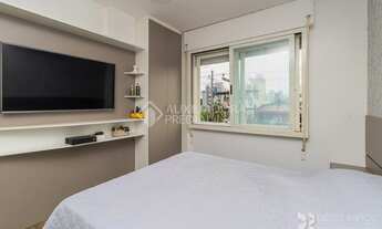 Imagem 7: PORTO ALEGRE - Apartamento Padrão - Partenon