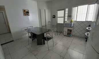 Imagem 7: Linda Casa - 2 Dormitórios - Jardim Santa Marina - Jacareí - 126m² - Venda