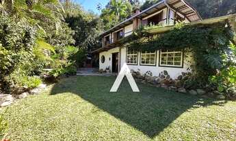 Imagem: Casa com 10 quartos à venda, 327 m² por