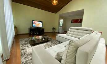 Imagem 3: Casa com 4 dormitórios para alugar, 378 m² por R$ 4.500,00 - Matriz - Mauá/SP