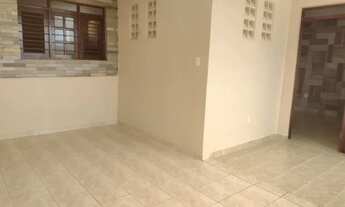 Imagem 9: VENDO CASA NO BAIRRO