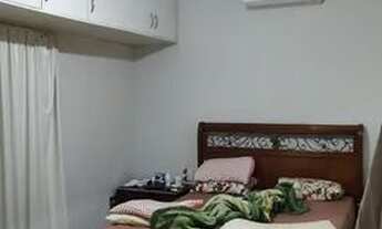 Imagem 7: Sobrado para venda Residencial e Comercial, possui 256 m² com 4 quartos