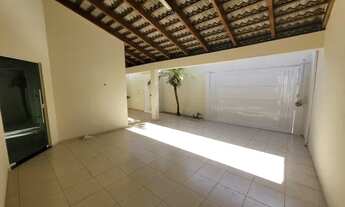 Imagem 2: Casa para aluguel com 150 m² com 03 quartos no Bairro Jardim Europa - Uberlândia - MG