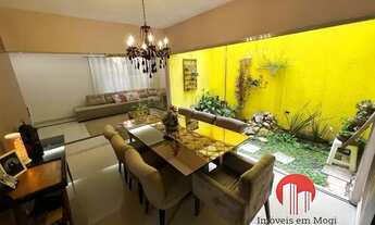 Imagem 3: Sobrado para Venda em Mogi das Cruzes, Vila Suissa, 4 dormitórios, 2 suítes, 4 banheiros