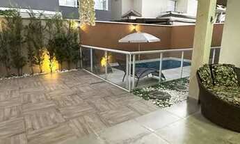 Imagem 2: Casa de condomínio sobrado para aluguel e venda possui 222 metros quadrados com 3 quartos