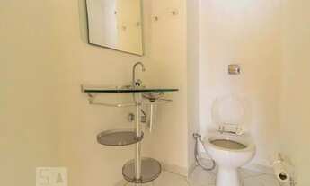 Imagem 7: Apartamento para Aluguel - Água Verde, 3 Quartos, 102 m2