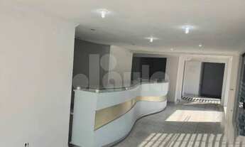 Imagem: Prédio comercial 455m², 10 salas, 4 vagas