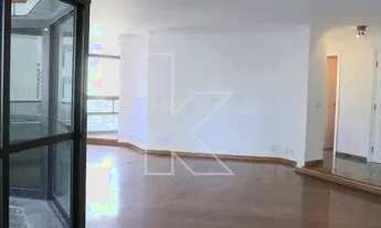 Imagem: Amplo Apartamento de 210m2 4 Dorm c/ 2 Suites