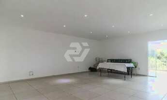 Imagem 7: Casa de condomínio para aluguel tem 450 metros quadrados com 3 quartos