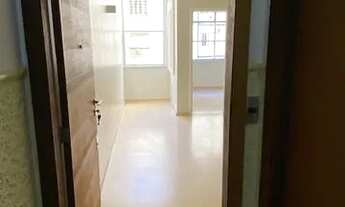 Imagem 4: Excepcional e Belíssimo 2 quartos em Copacabana a 1/2 quadra da praia