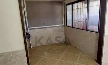 Imagem 4: Excelente casa com 02 dormitórios, sala de estar, cozinha, banheiro social, área de serviç