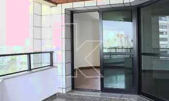 Imagem 2: Amplo Apartamento de 210m2 4 Dorm c/ 2 Suites e 4 Vagas