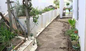 Imagem 6: Casa de condomínio para aluguel e venda possui 240 metros quadrados com 4/4