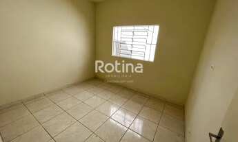 Imagem 7: Casa para alugar, 2 quartos, Martins - Uberlândia/MG - R$ 1.000,00