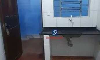 Imagem 4: Casa com 1 dormitório para alugar, 50 m² por R$ 900/mês - Jardim Canhema - Diadema/SP