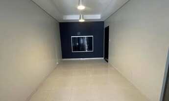 Imagem 2: Aluga-se Centro Quarto com aluguel por R$3.000 /mês