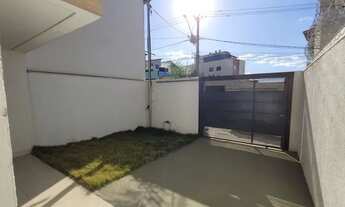 Imagem 6: Casa a venda com três quartos no bairro masterville sarzedo