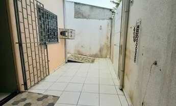 Imagem 7: Casa para aluguel possui 54 metros quadrados com 2 quartos em Flores - Manaus - AM