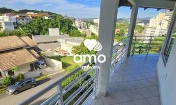 Imagem 7: Casa de alto padrão à venda em Brusque / SC