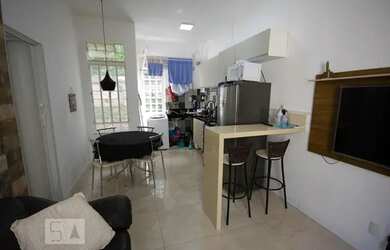 Imagem 2: Apartamento para Aluguel - Laranjeiras, 2 Quartos, 55 m2