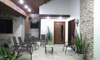 Imagem 2: Casa em rua publica