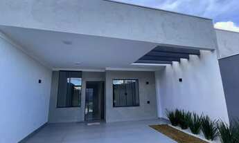 Imagem 2: Casa 3 dormitórios para Venda em Maringá, Jardim Araucária, 3 dormitórios, 1 suíte, 2 banh